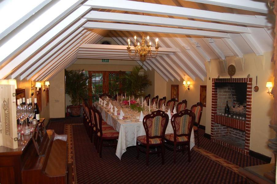 Fourways Inn Mount Pleasant エクステリア 写真